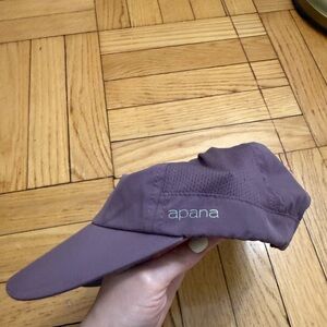 Apana Lightweight hat cap in Mauve